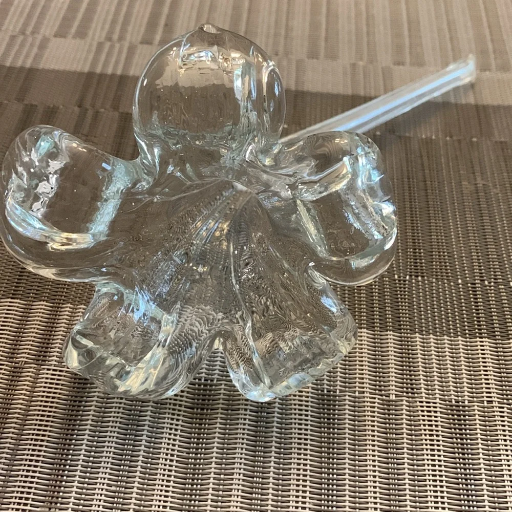 Vintage Hand Blown Glass Stem Lily Trumpet Flower Crystal Clear 4x8 inches vase